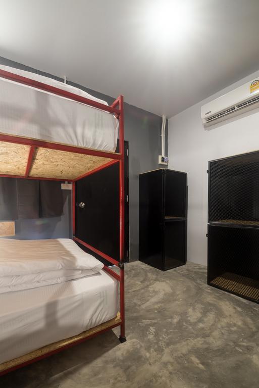 Bed Hostel Phuket Habitación foto